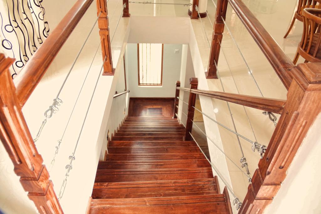 Nivahana Homestay Kandy Esterno foto