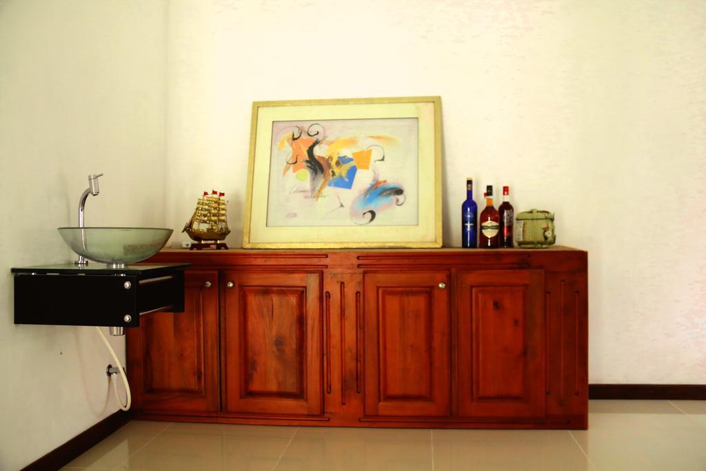 Nivahana Homestay Kandy Esterno foto