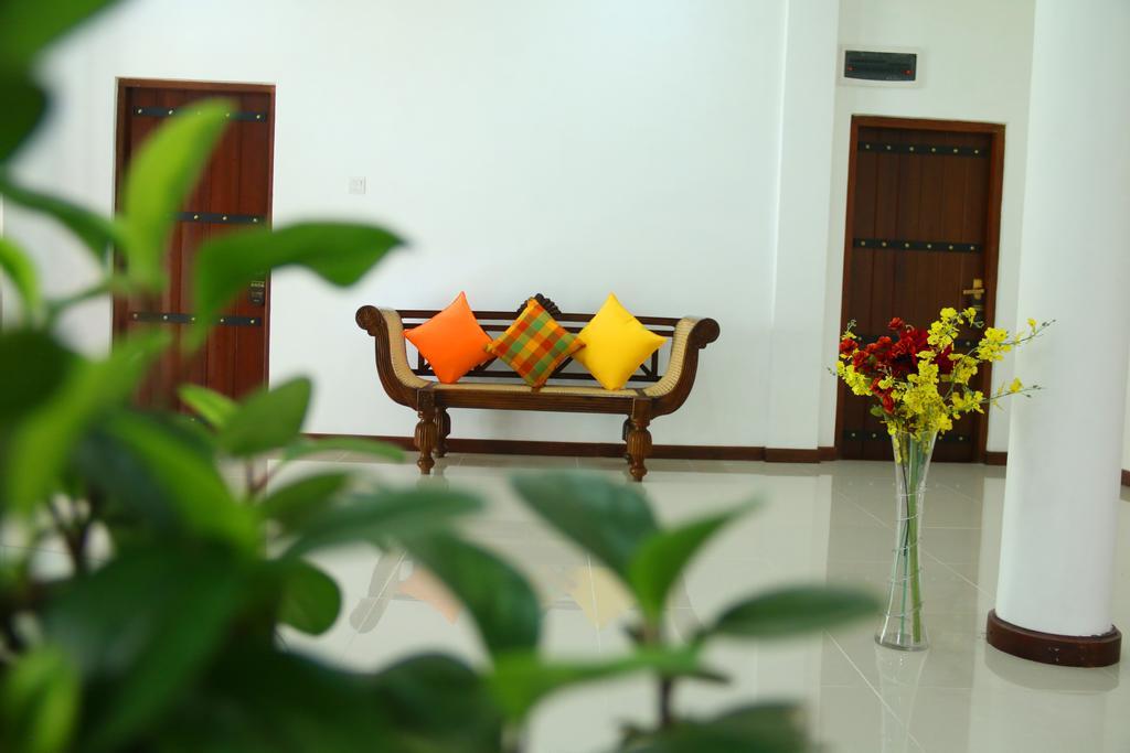 Nivahana Homestay Kandy Esterno foto