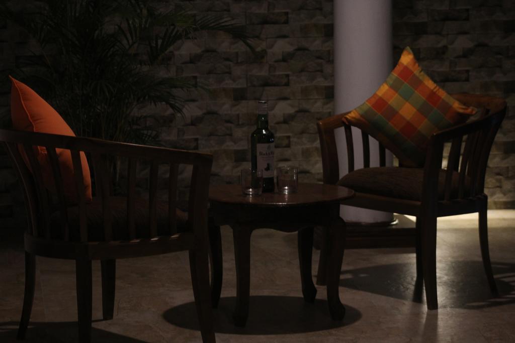 Nivahana Homestay Kandy Esterno foto