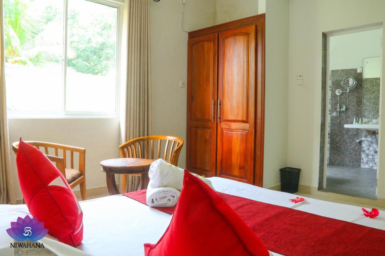 Nivahana Homestay Kandy Esterno foto