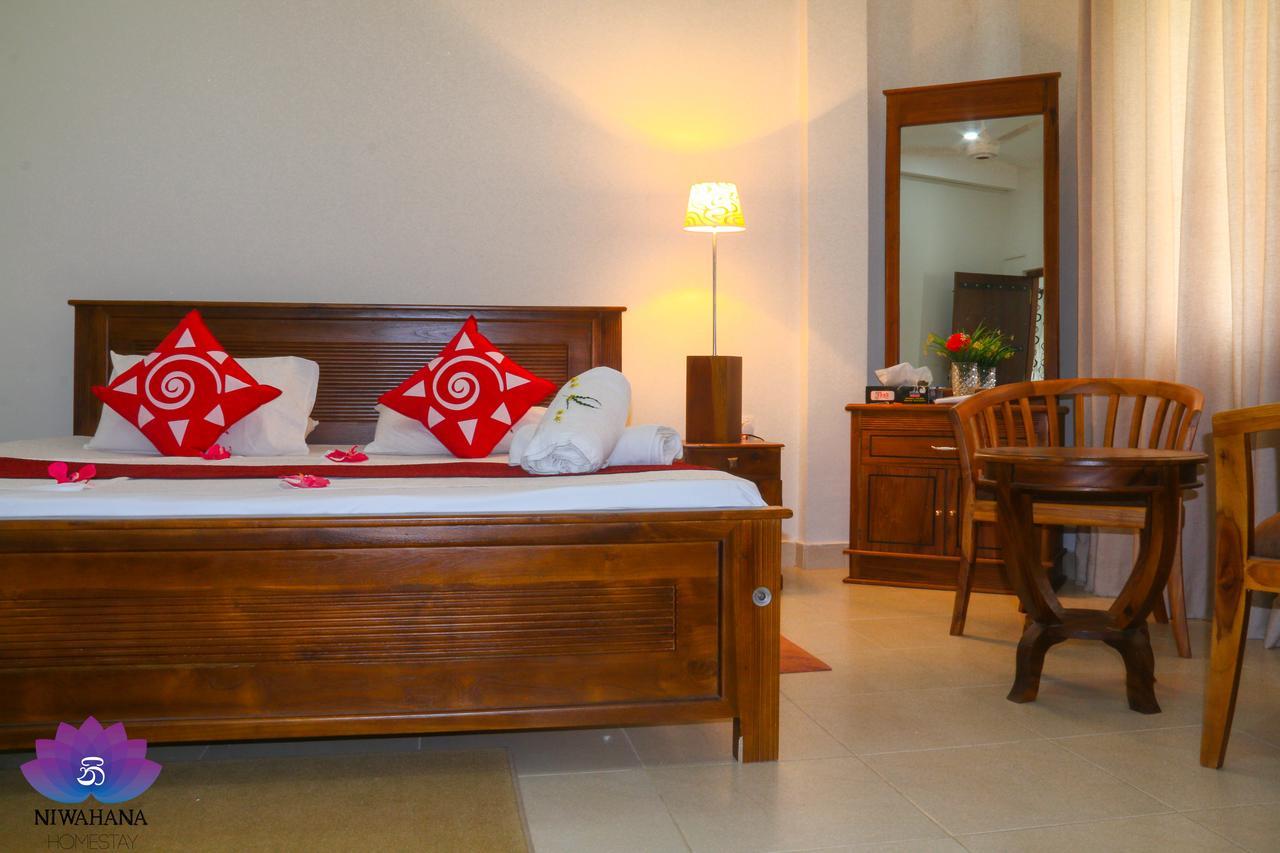 Nivahana Homestay Kandy Esterno foto