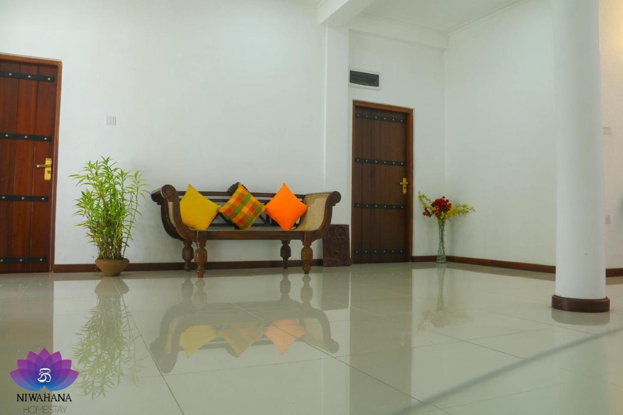Nivahana Homestay Kandy Esterno foto