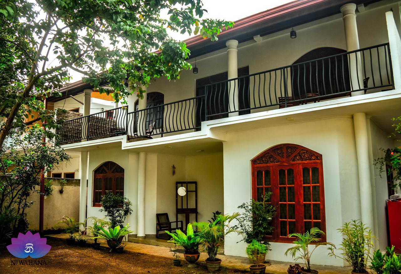 Nivahana Homestay Kandy Esterno foto