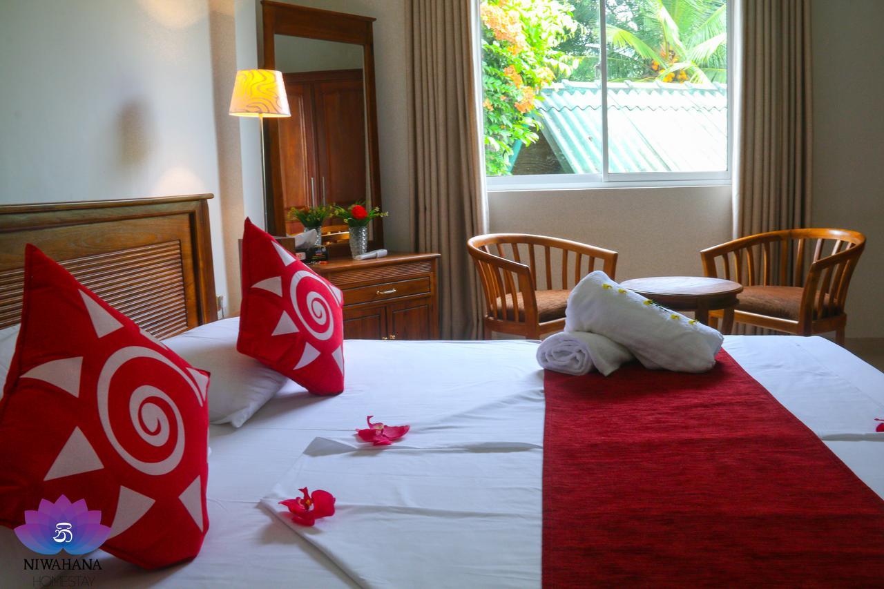 Nivahana Homestay Kandy Esterno foto