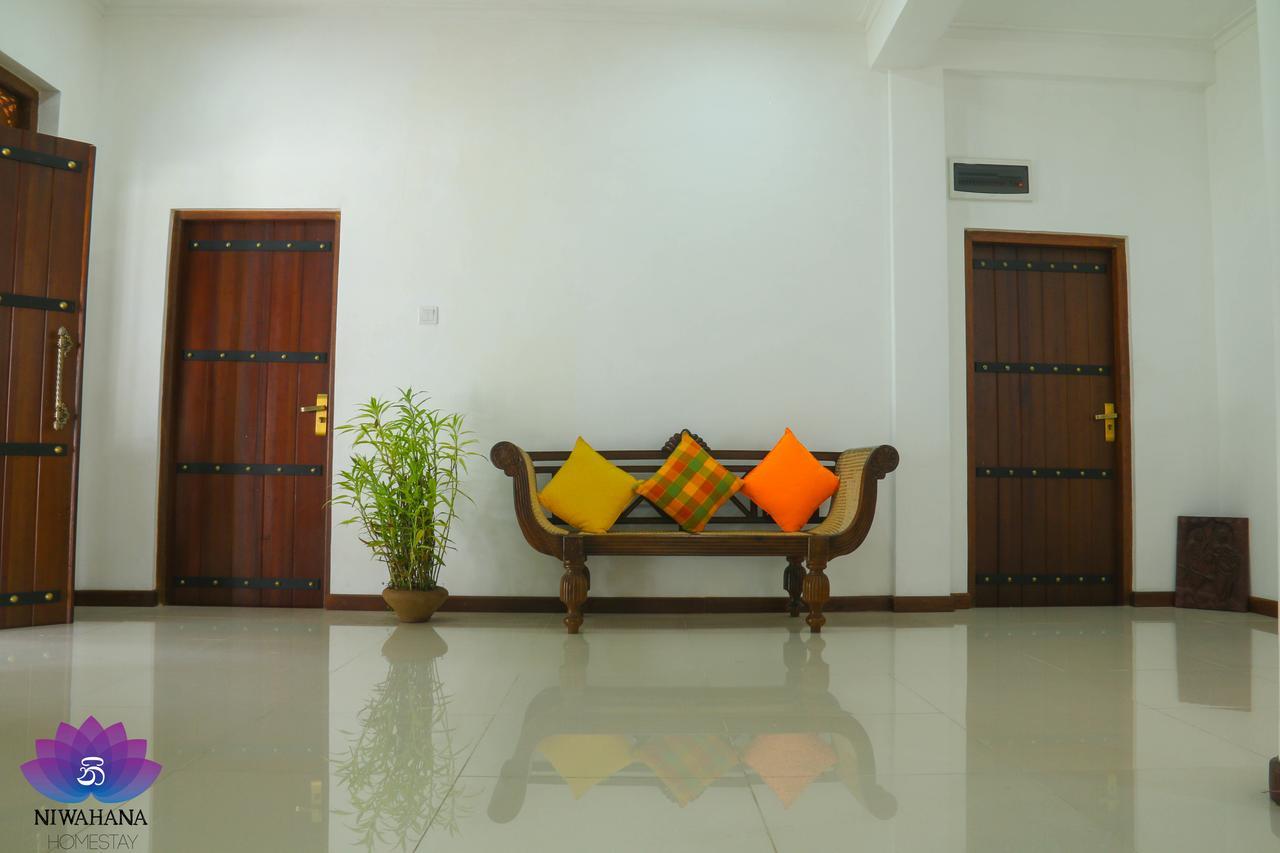 Nivahana Homestay Kandy Esterno foto