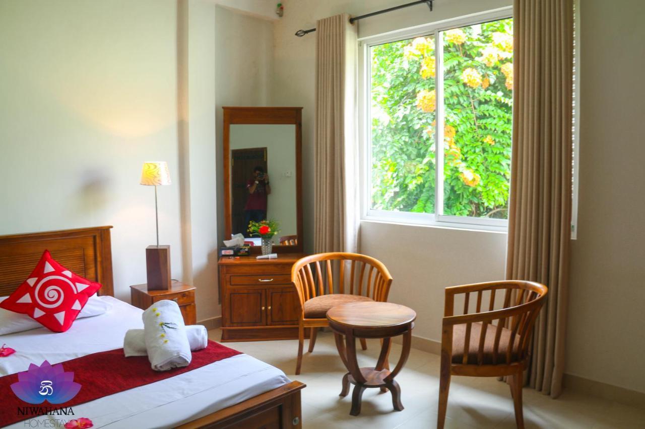 Nivahana Homestay Kandy Esterno foto