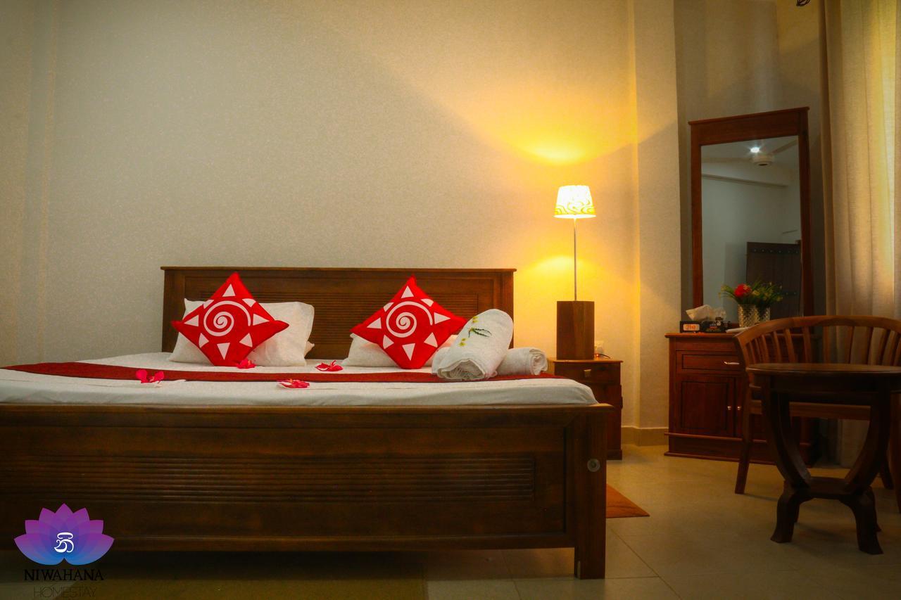 Nivahana Homestay Kandy Esterno foto