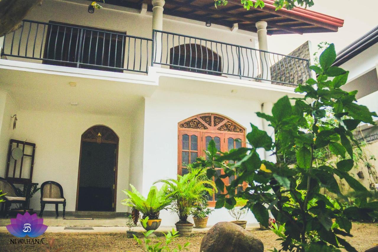 Nivahana Homestay Kandy Esterno foto