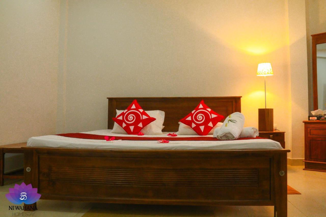 Nivahana Homestay Kandy Esterno foto